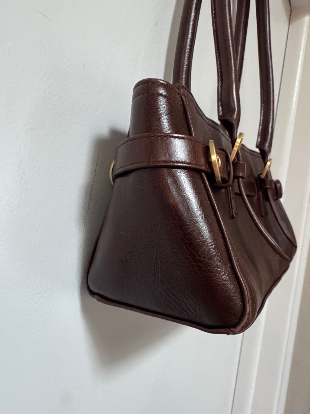 Reformation Beatrice Chestnut Brown Leather Shoulder Bag with Gold Hardware - Picture 5 of 9